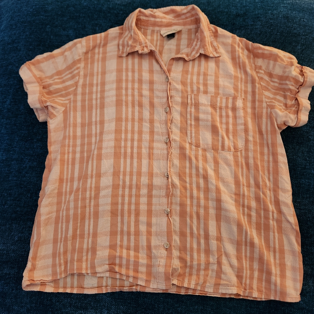 Universal Thread Women's Coral Plaid Button Down Shirt